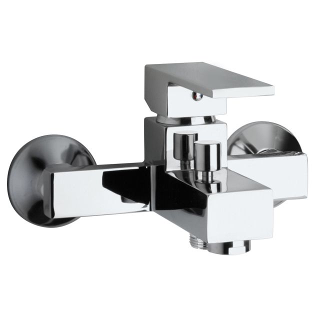 "Grifo externo para bañera moderno"