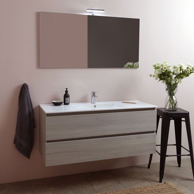 Mobile bagno sospeso con lavabo e specchio Mobile bagno sospeso con lavabo e specchio