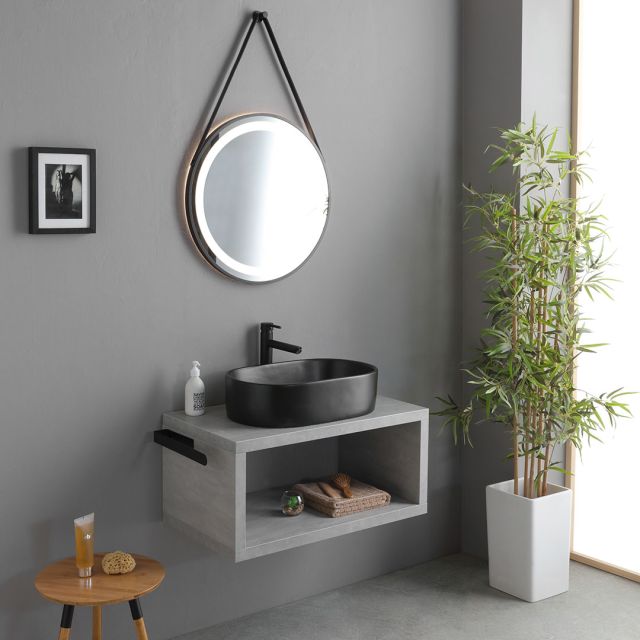 Mueble de baño suspendido de 80 cm en cemento con lavabo ovalado negro mate y espejo redondo iluminado con LED